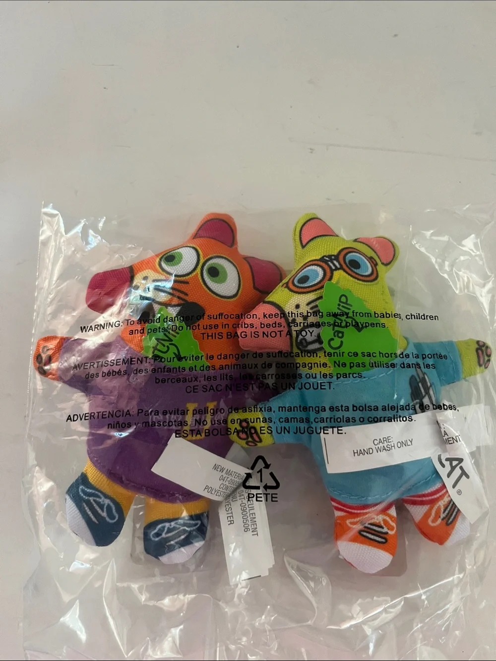 Caviar Cat Dish and Zoom Catnip Pack Rats Plush Cat Toy Set -